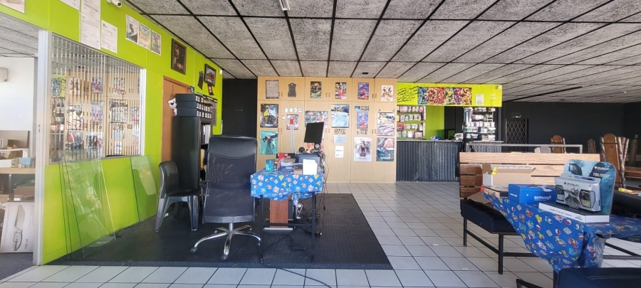 Commercial Property for Sale in Dormehls Drift Western Cape